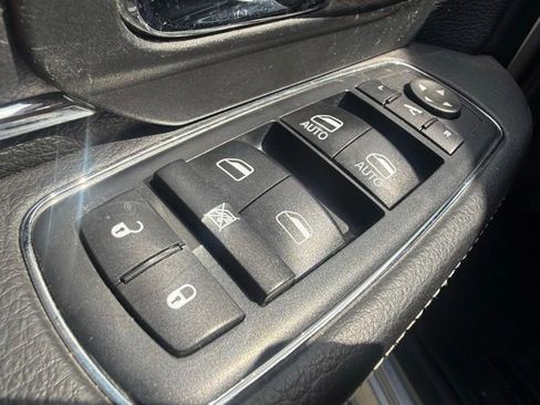 Used 2017 RAM 2500 Laramie w/ Convenience Group AWD/4WD image 14