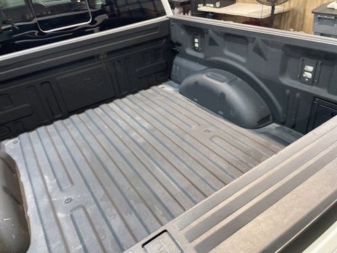 Used 2025 Ford F150 Lariat w/ Equipment Group 502A High image 4