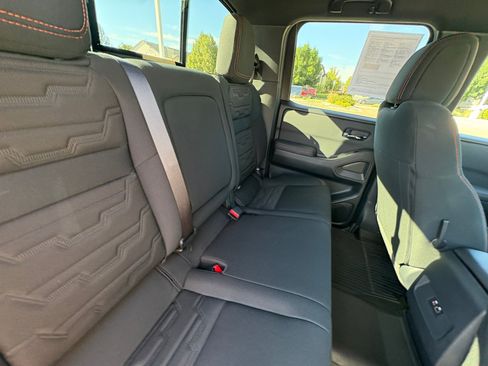 Used 2024 Nissan Frontier PRO-4X w/ Technology Package AWD/4WD image 18