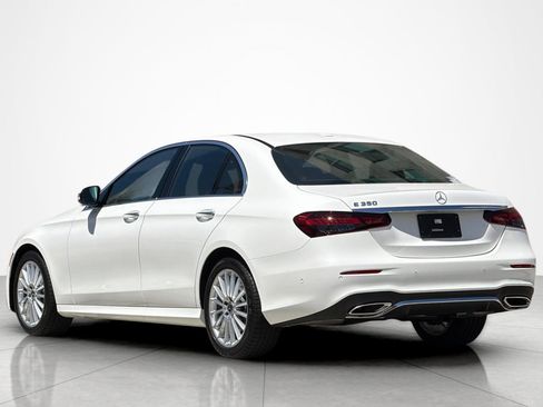 Used 2022 Mercedes-Benz E 350 Sedan image 3