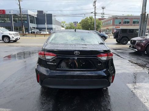 Used 2025 Toyota Corolla LE FWD image 7