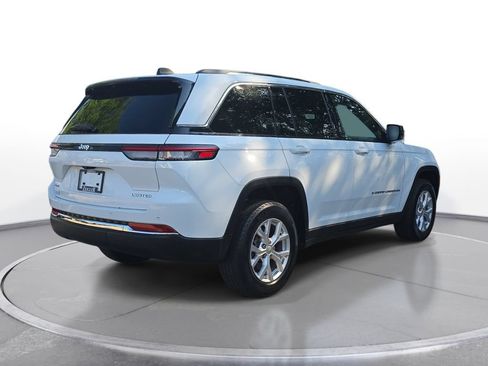 Certified 2023 Jeep Grand Cherokee Limited AWD/4WD image 5