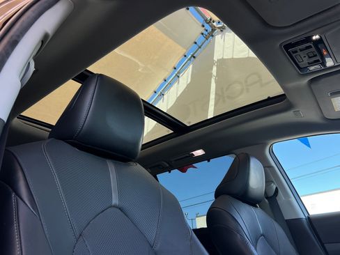 Certified 2024 Toyota Grand Highlander AWD image 17