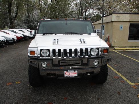 Used 2004 HUMMER H2 w/ Preferred Equipment Group image 12