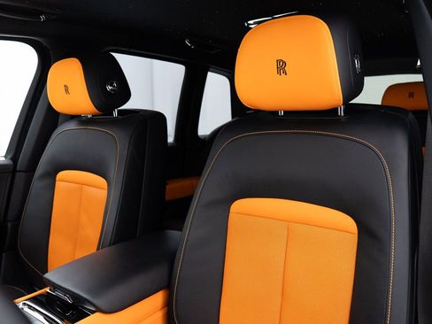 Certified 2023 Rolls-Royce Cullinan AWD/4WD image 17
