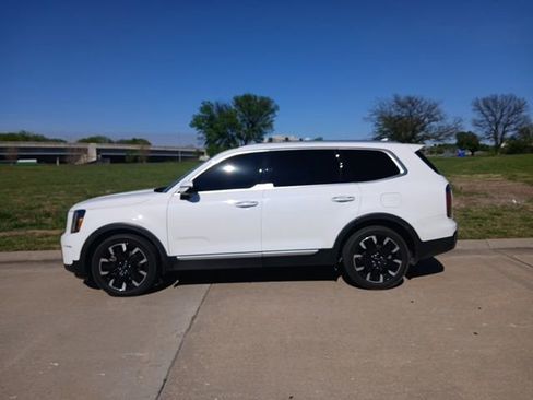 Used 2023 Kia Telluride SX image 6