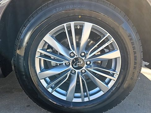 Used 2024 INFINITI QX80 Luxe image 9