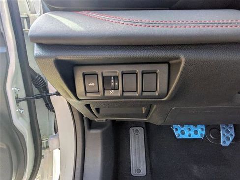 Used 2025 Subaru Legacy Limited w/ Popular Package #3 AWD/4WD image 18