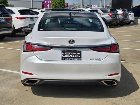 Used 2024 Lexus ES 350 w/ Premium Package FWD image 6