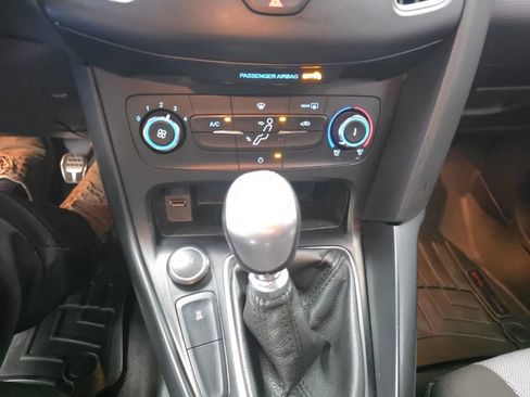 Used 2017 Ford Focus ST FWD image 20