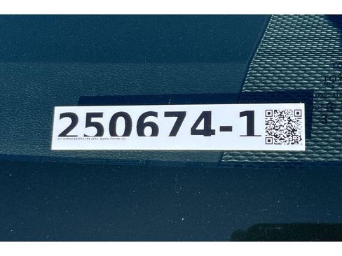 Used 2025 Toyota Corolla LE image 48