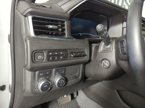 Used 2023 GMC Yukon Denali w/ LPO, Floor Liner Package image 26