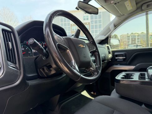 Used 2018 Chevrolet Silverado 1500 LT image 12