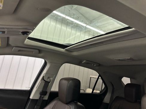 Used 2014 Chevrolet Equinox LTZ image 34