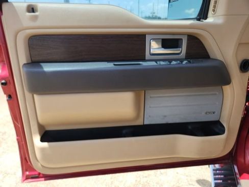 Used 2013 Ford F150 Lariat w/ Luxury Equipment Group RWD image 24