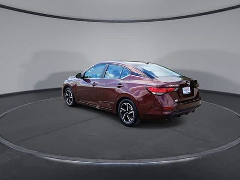 Used 2024 Nissan Sentra SV FWD image 6