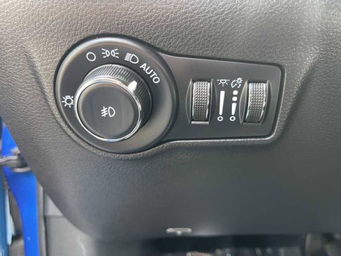 Used 2023 Jeep Compass Limited w/ Elite Group image 19