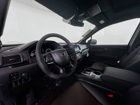 New 2026 Honda Ridgeline Black Edition image 17