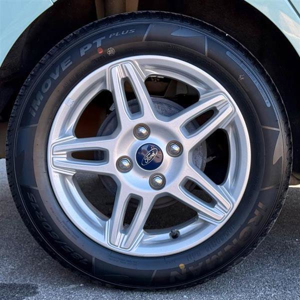 Used 2018 Ford Fiesta SE FWD image 19