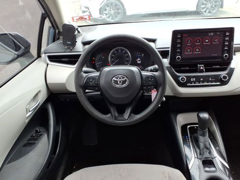 Certified 2020 Toyota Corolla LE FWD image 7