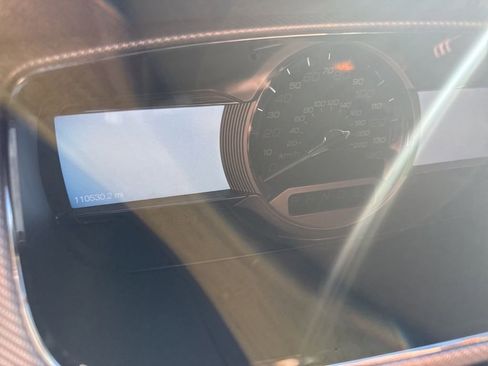 Used 2015 Ford Taurus SHO image 11