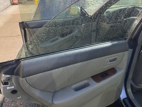 Used 2001 Lexus ES 330 image 20