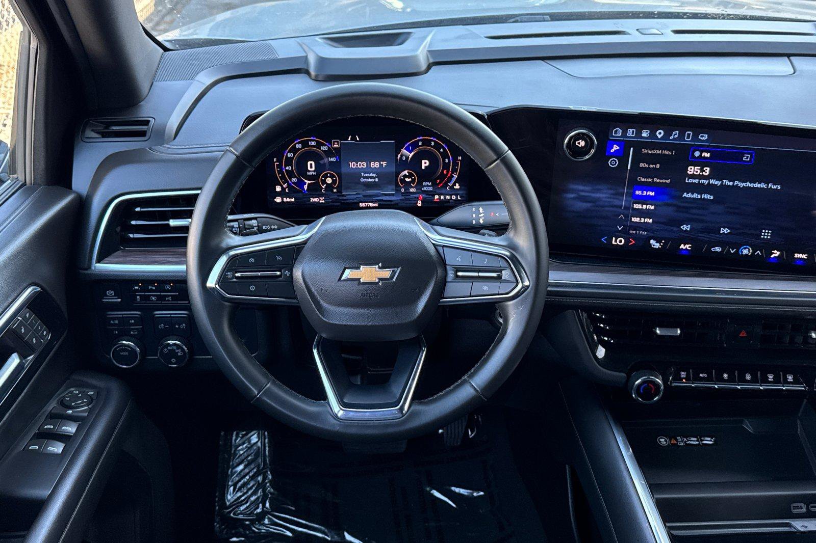 Used 2025 Chevrolet Tahoe LT AWD/4WD image 16