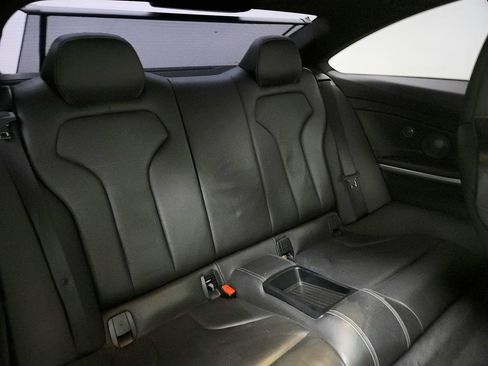 Used 2016 BMW M4 Coupe image 29