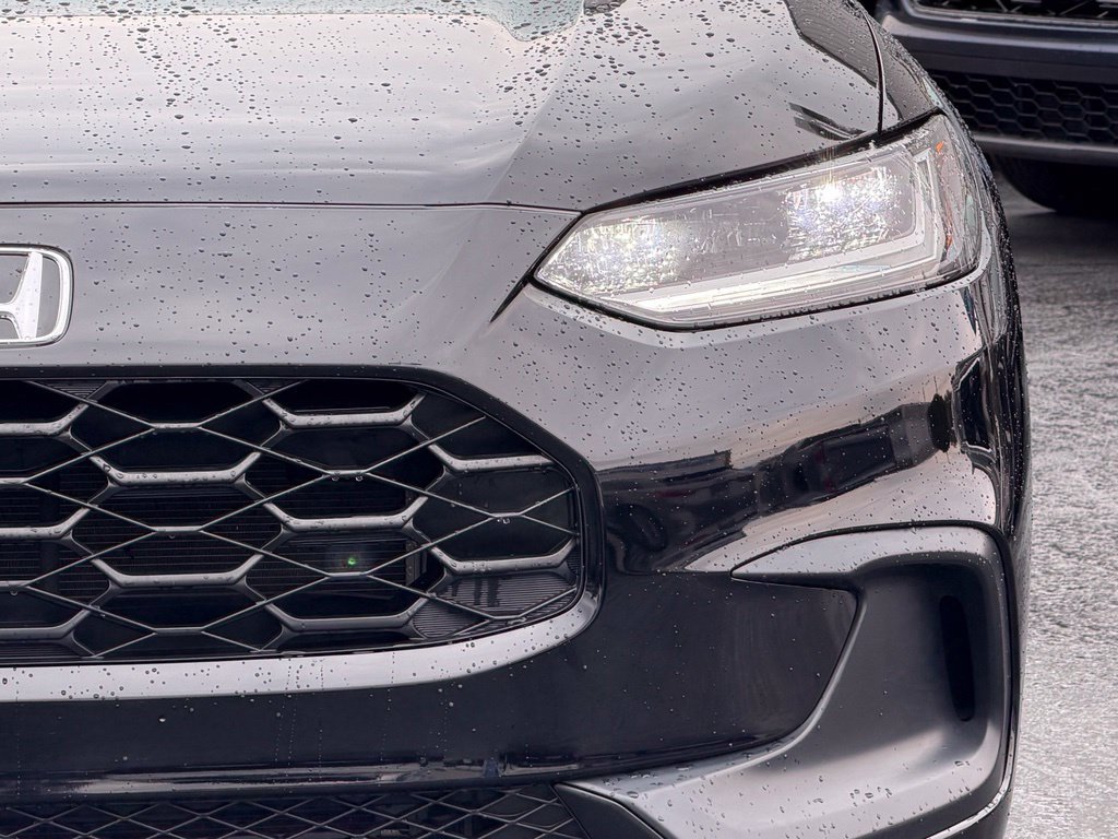 Certified 2023 Honda HR-V LX image 2