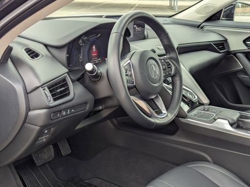 Certified 2025 Acura TLX w/ Technology Package image 13