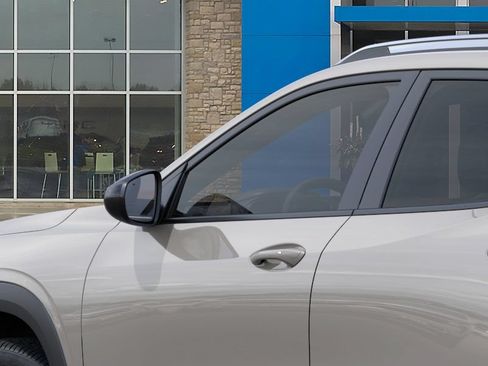 New 2026 Chevrolet Trax ACTIV FWD image 12