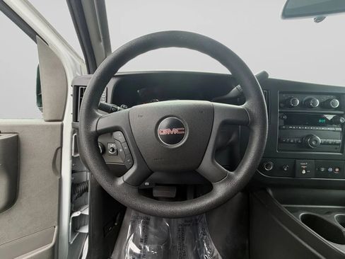 Used 2022 GMC Savana 2500 w/ Driver Convenience Package RWD image 21