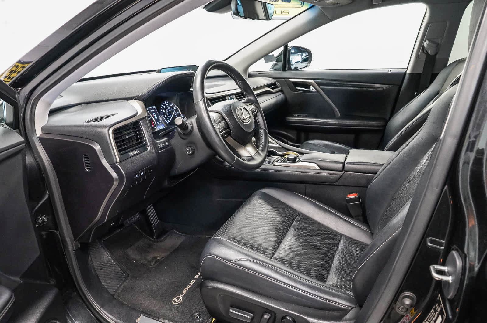 Used 2017 Lexus RX 350 AWD w/ Accessory Package image 17