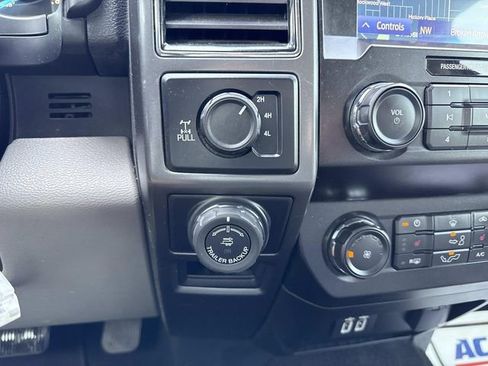 Used 2020 Ford F150 XLT w/ Equipment Group 302A Luxury image 27