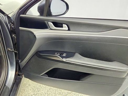 Used 2021 Kia K5 LXS image 24