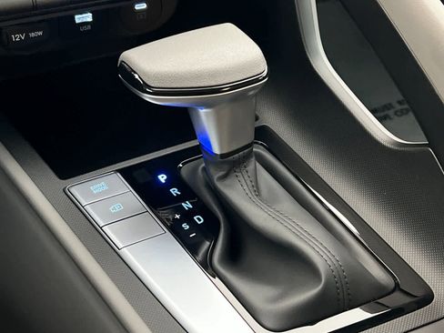 New 2026 Hyundai Elantra SE FWD image 21