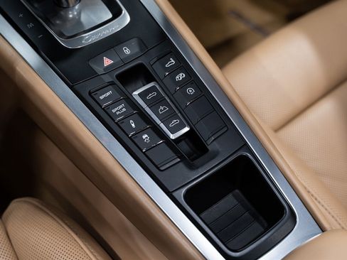 Used 2013 Porsche 911 Carrera S RWD image 51