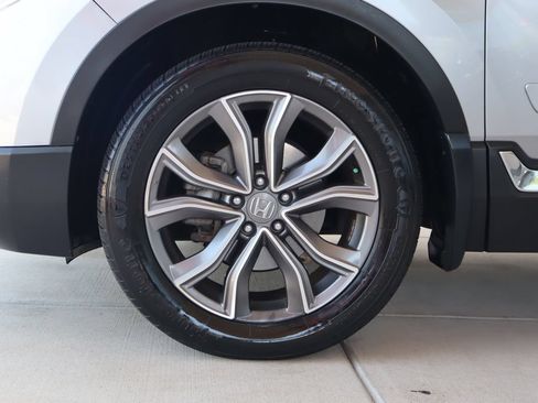 Used 2020 Honda CR-V Touring image 5