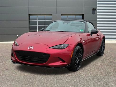 New 2025 MAZDA MX-5 Miata Club w/ Brembo/BBS Recaro Package image 3