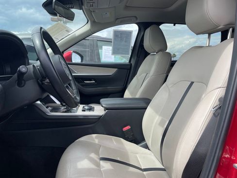 Certified 2024 MAZDA CX-90 Plug-In Hybrid w/ Preferred AWD/4WD image 6