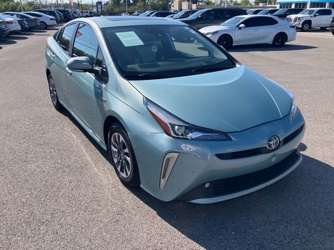 Used 2022 Toyota Prius Limited w/ Premium Convenience Package image 1