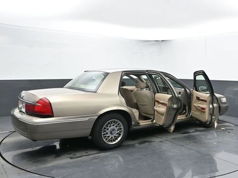 Used 2002 Mercury Grand Marquis GS image 50