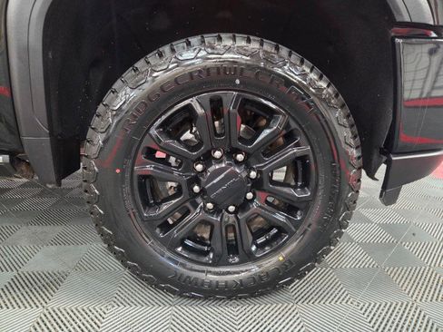 Used 2022 GMC Sierra 2500 Denali w/ Denali Black Diamond Edition image 92