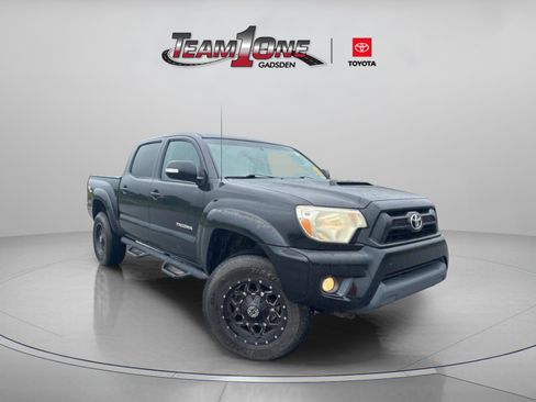 Used 2013 Toyota Tacoma 4x4 Double Cab w/ TRD Sport Pkg image 1