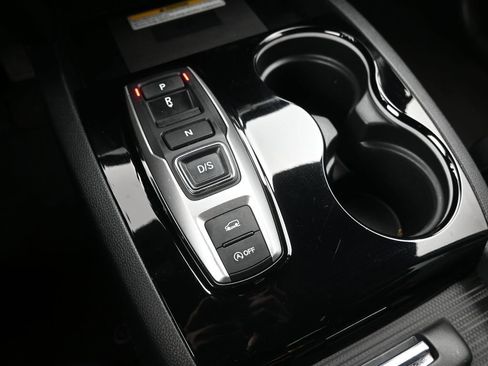 Used 2023 Honda Passport Elite image 16