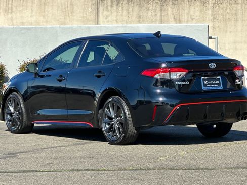 Used 2023 Toyota Corolla SE image 7
