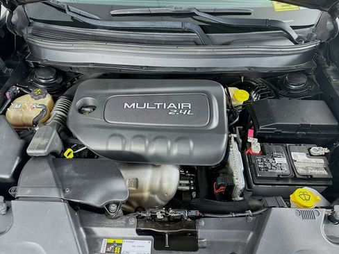 Used 2016 Jeep Cherokee Limited FWD image 31