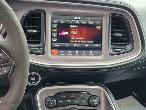 Certified 2022 Dodge Challenger R/T Scat Pack w/ 1320 Plus Group image 9