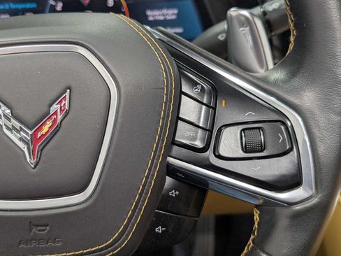 Used 2022 Chevrolet Corvette Stingray Premium Conv w/ Battery Protection Package RWD image 32