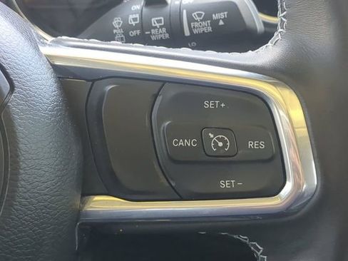 Used 2023 Jeep Wrangler Unlimited Sahara w/ Cold Weather Group image 30